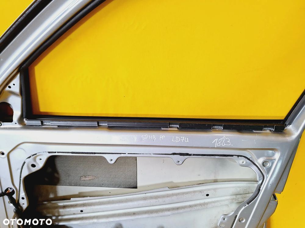 DRZWI PRAWY PRZÓD PRAWE PRZEDNIE VW GOLF IV HB 5D LAK: LD7U NR1883 - 8