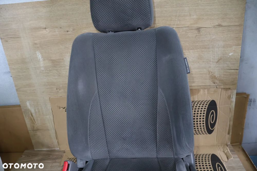 HYUNDAI TUCSON I 04-10 FOTEL LEWY PRZÓD KIEROWCY EUROPA - 2