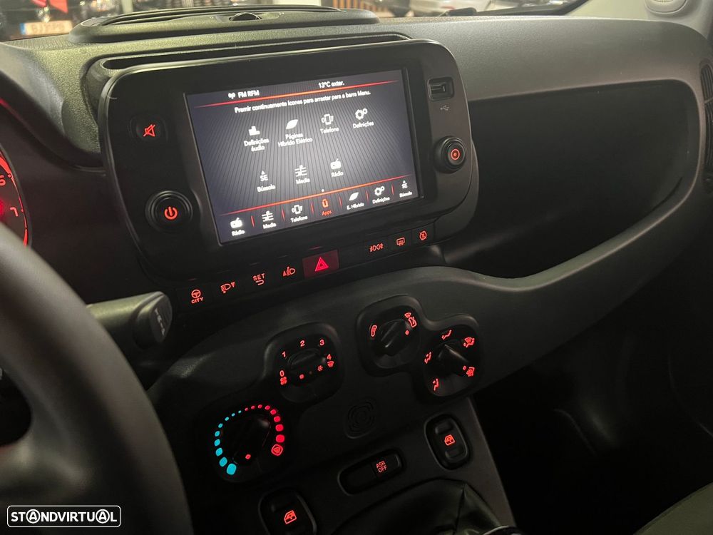 Fiat Panda 1.0 Hybrid City Cross - 17