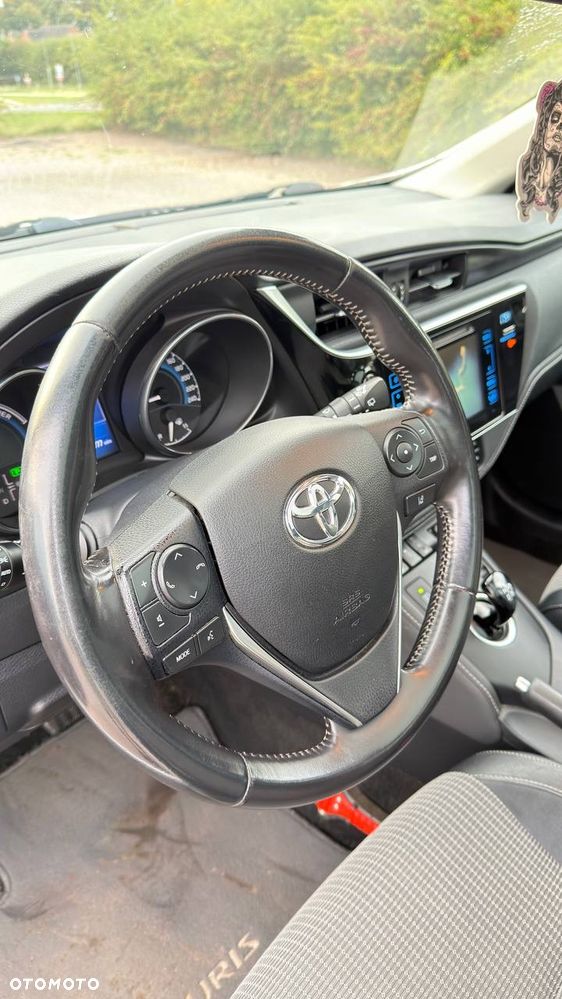 Toyota Auris - 16