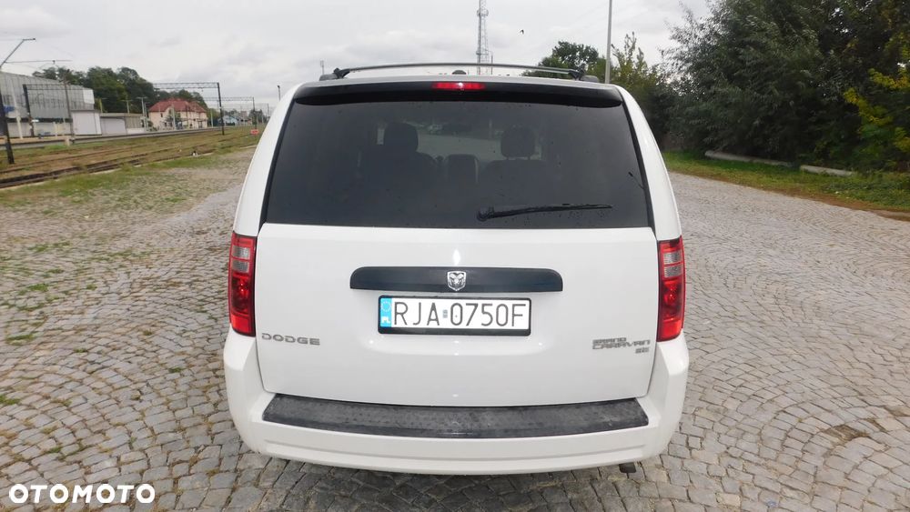 Dodge Grand Caravan 3.8 SXT - 13