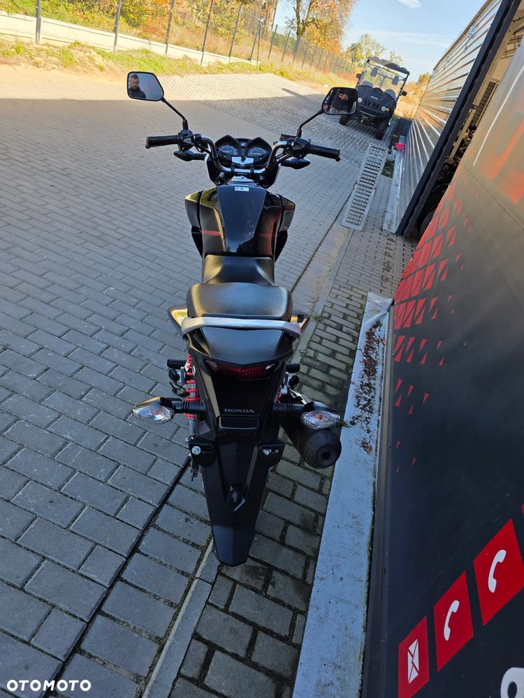 Honda CBF - 16