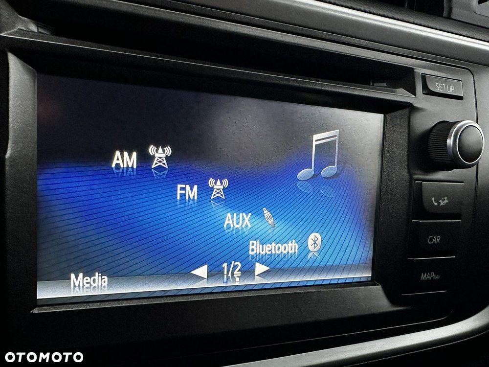 Toyota Auris 1.6 Valvematic Multidrive S Life Plus - 29