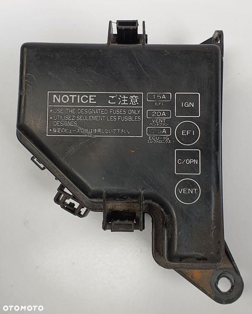 SKRZYNKA BEZPIECZNIKÓW TOYOTA MR2 II SW20 2.0 16V - 2