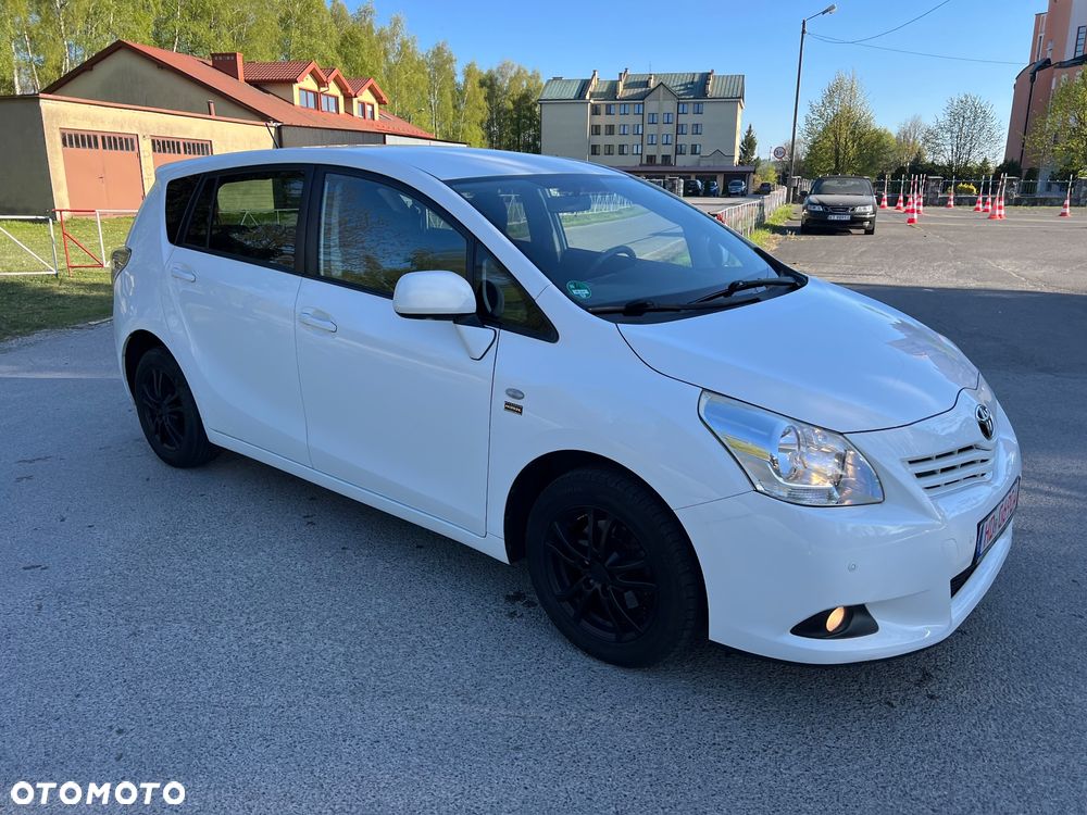 Toyota Verso 1.8 5-Sitzer Executive - 29