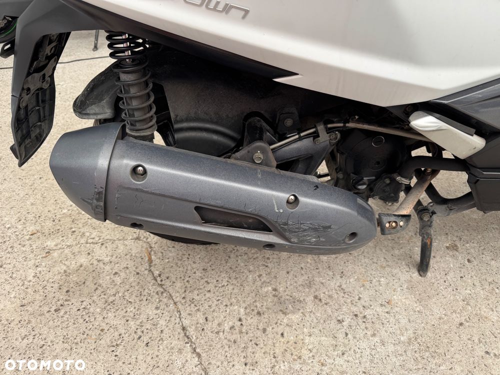 Kymco Downtown - 8