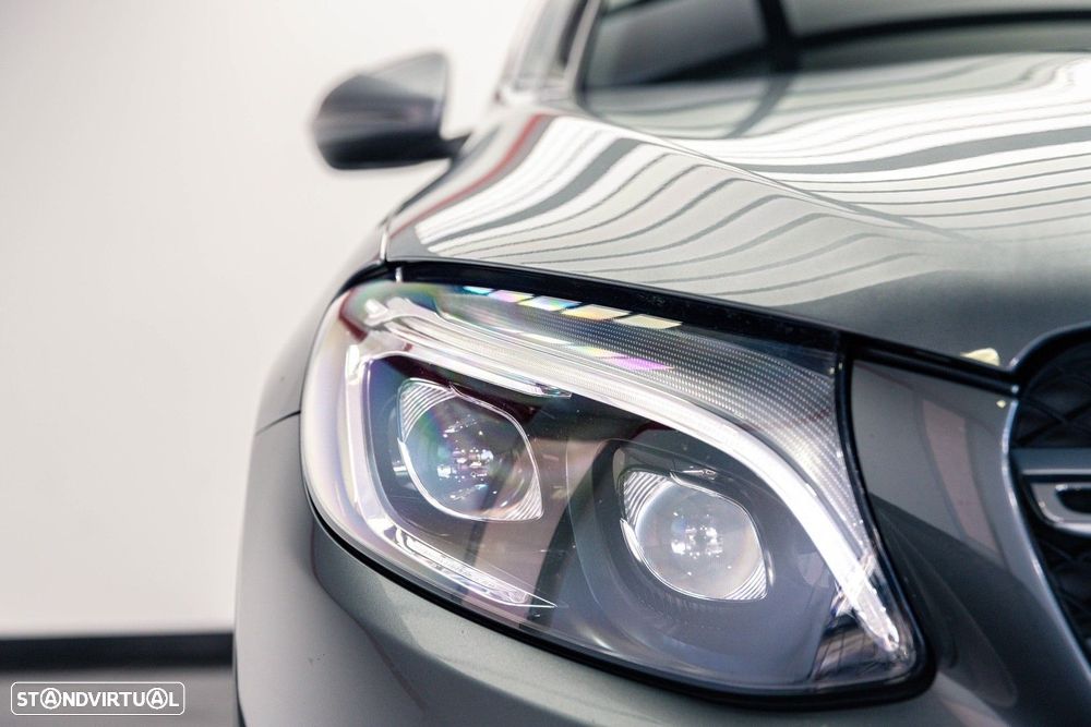 Mercedes-Benz GLC 220 d 4Matic 9G-TRONIC AMG Line - 4