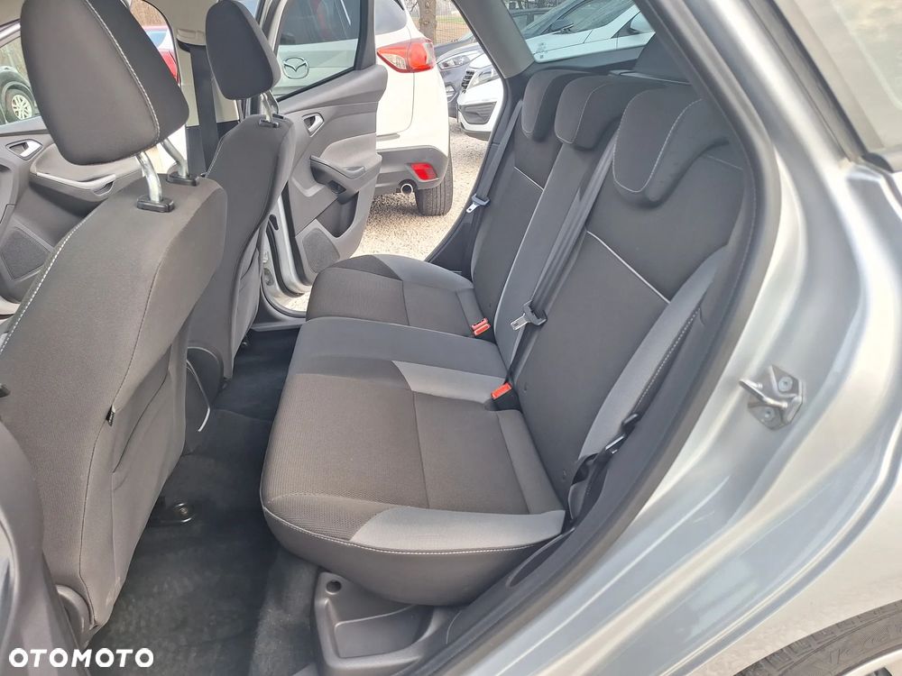 Ford Focus - 29