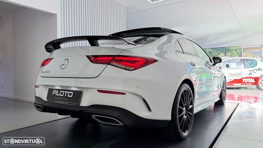 Mercedes-Benz CLA 250 7G-DCT AMG Line - 11