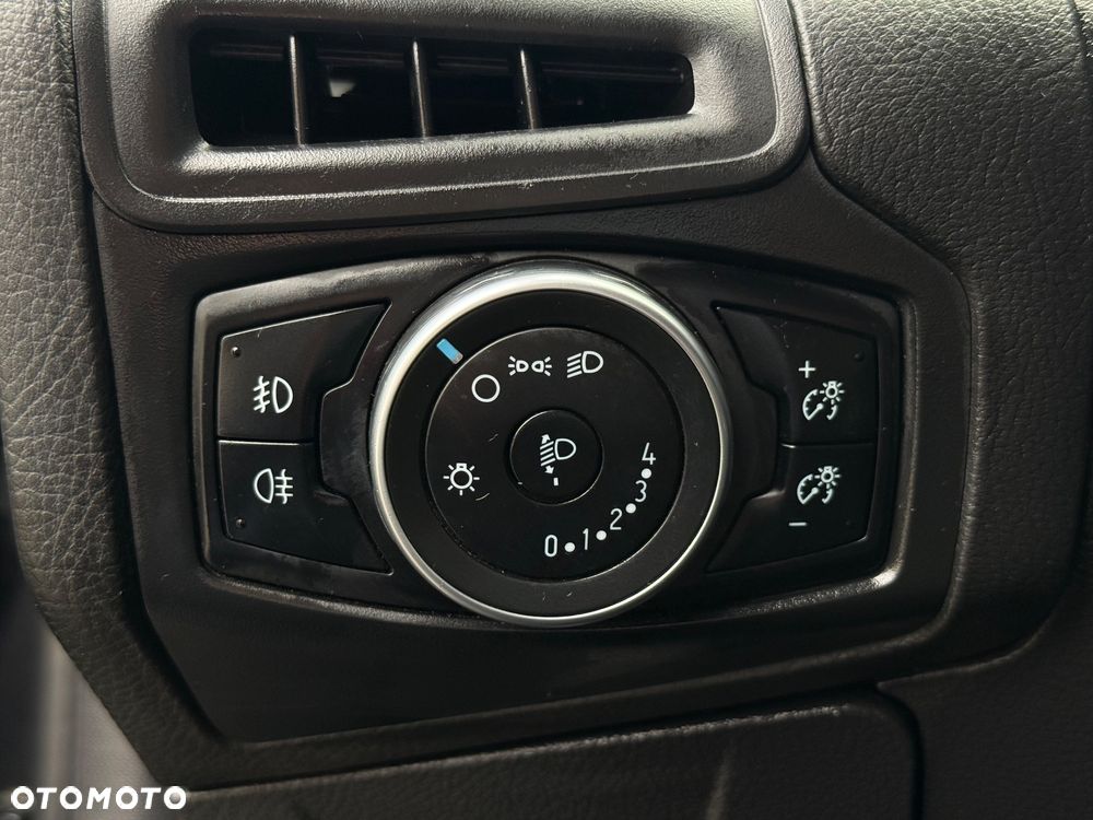 Ford Focus 1.0 EcoBoost Titanium - 15