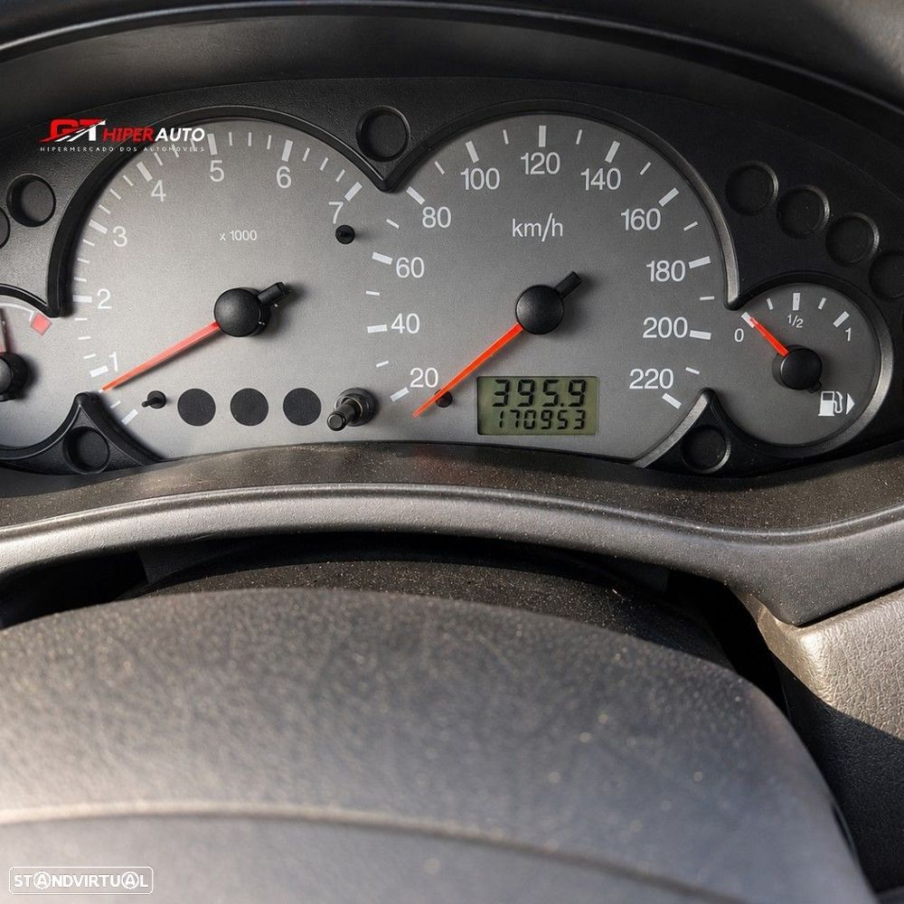 Ford Focus 1.6 Trend - 14