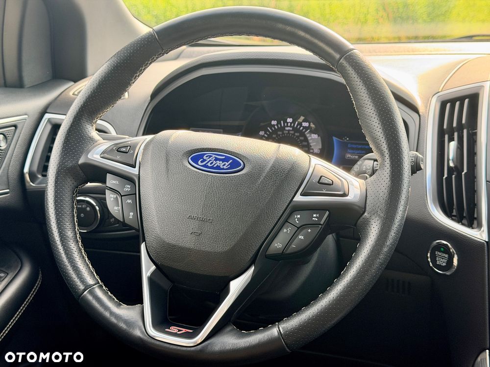 Ford Edge - 30