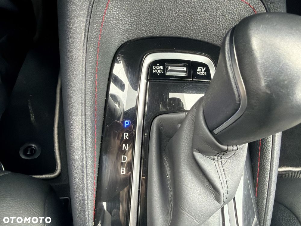 Toyota Corolla 1.8 Hybrid Selection - 19