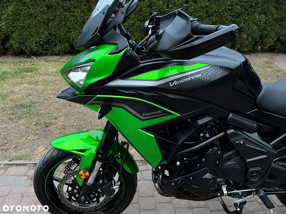 Kawasaki Versys 650 - 21