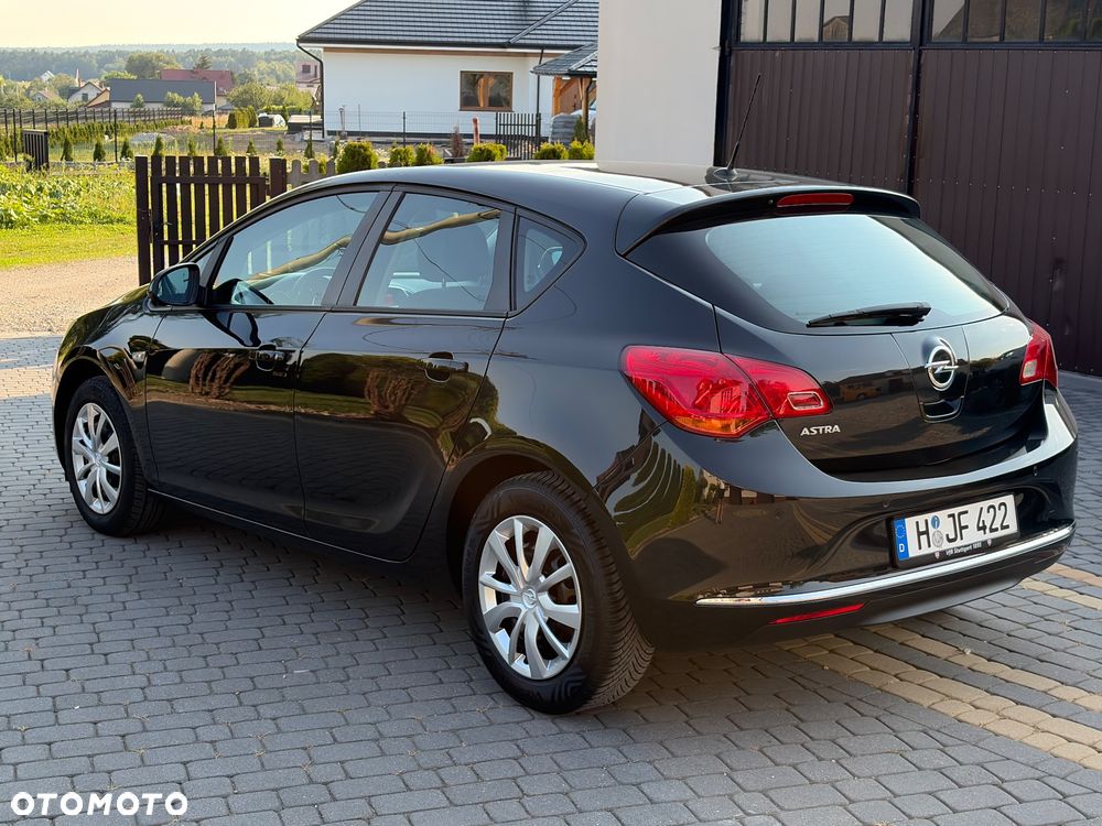 Opel Astra 1.4 Turbo Style - 7