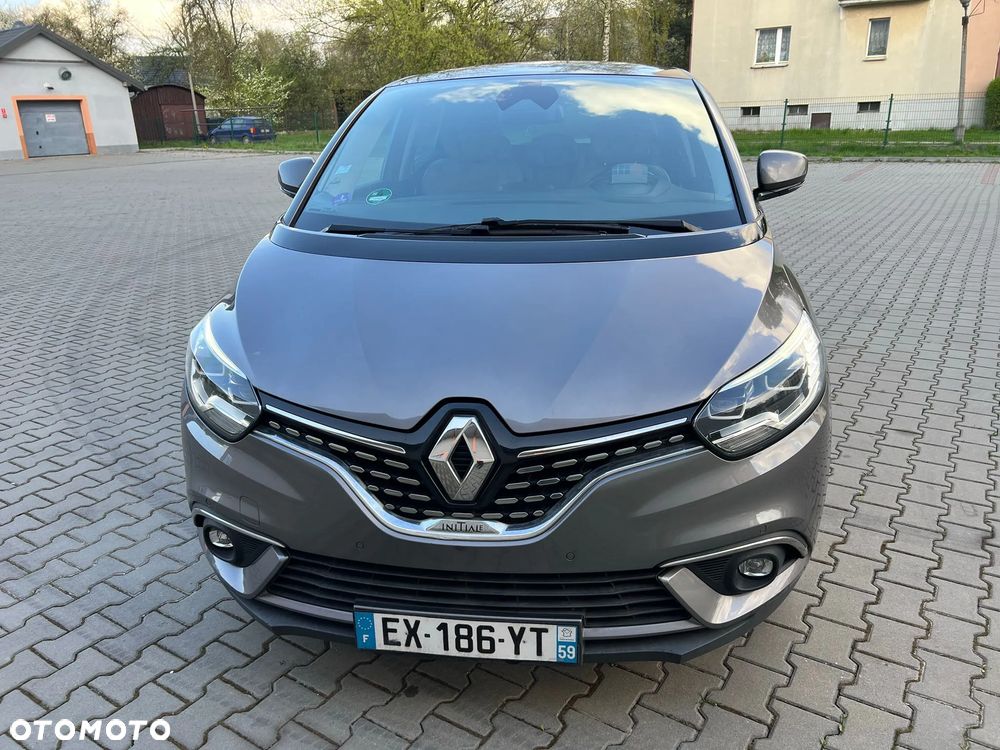 Renault Scenic - 11