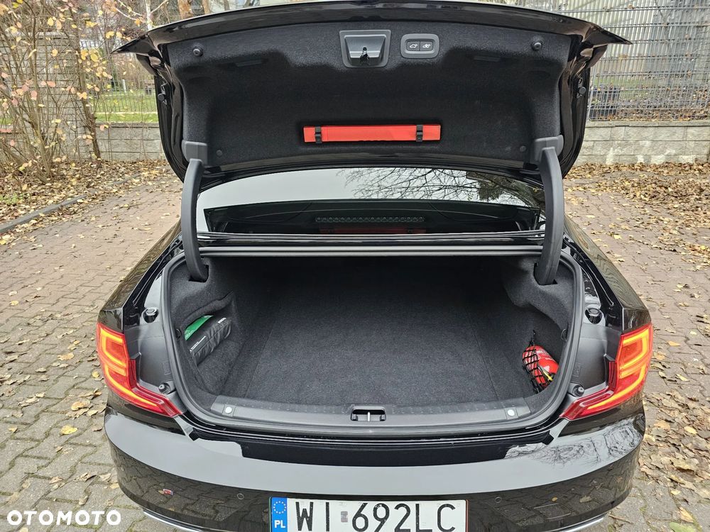 Volvo S90 D4 Inscription - 31