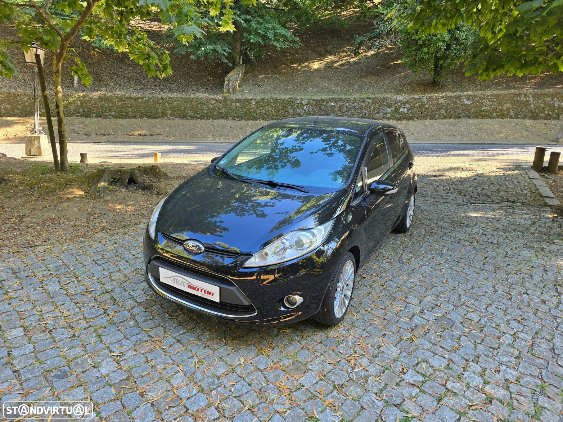 Ford Fiesta 1.4 Titanium Aut. - 4