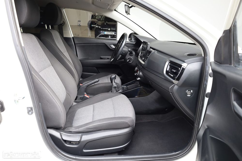 Kia Stonic 1.0 T-GDI Wave - 30