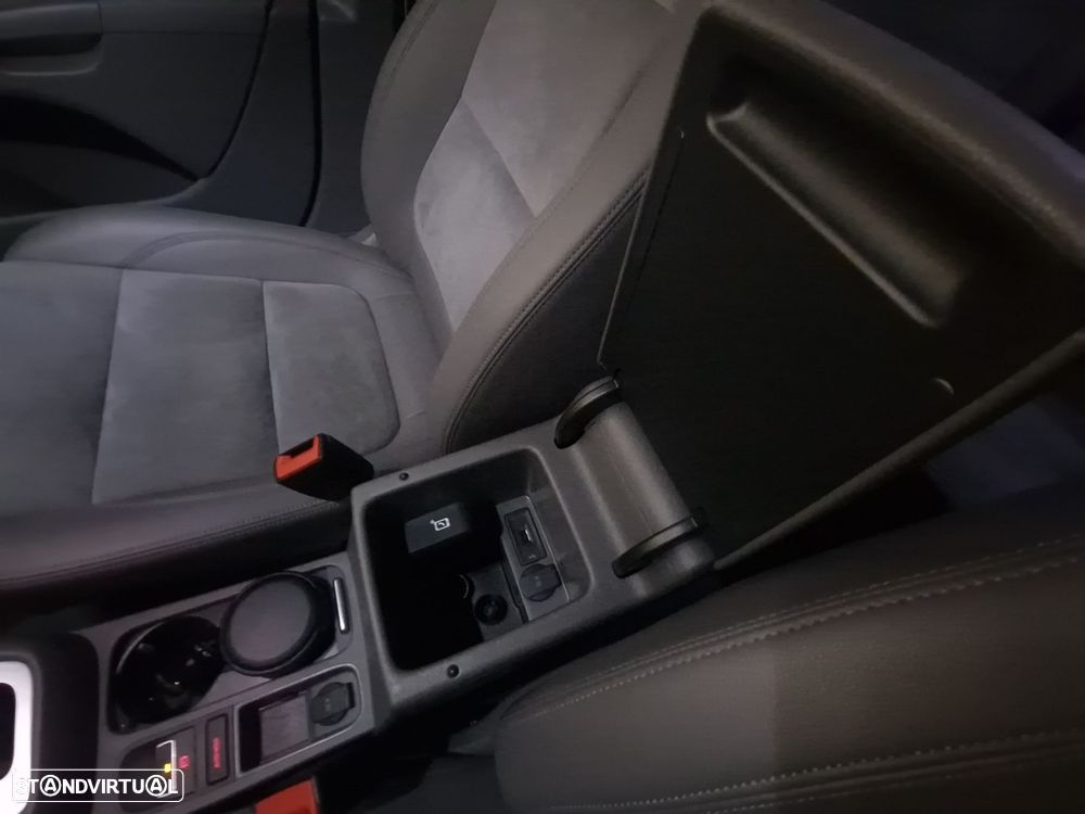 VW Sharan 1.4 TSI Highline DSG - 23