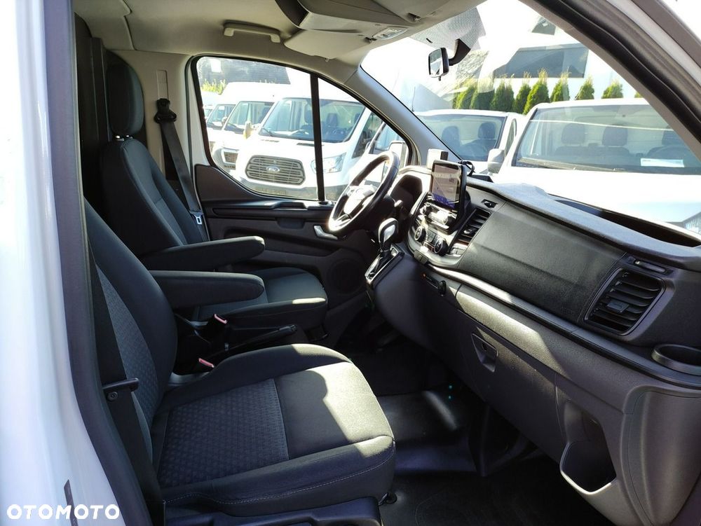 Ford Transit Custom - 28