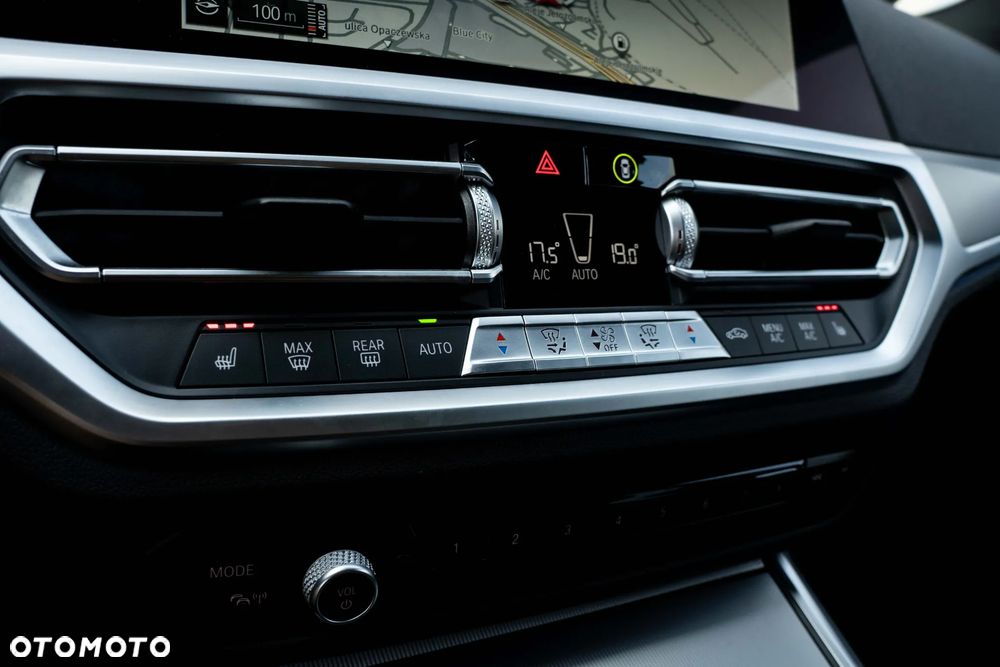 BMW Seria 3 M340d xDrive mHEV sport - 28