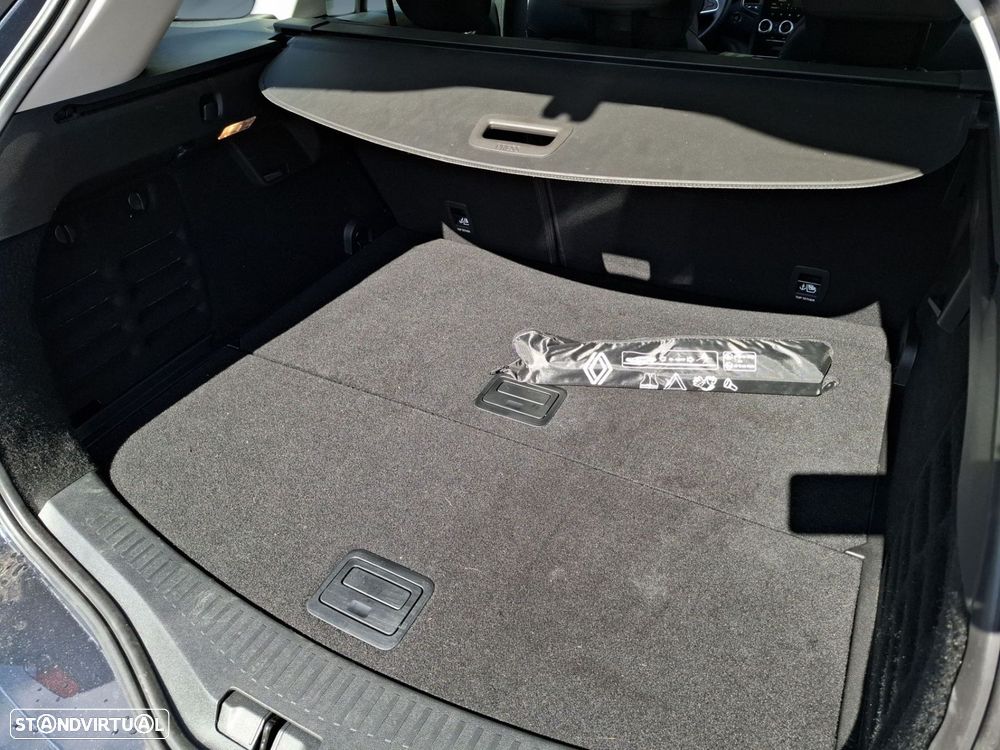 Renault Mégane Sport Tourer 1.5 Blue dCi Equilibre EDC - 24