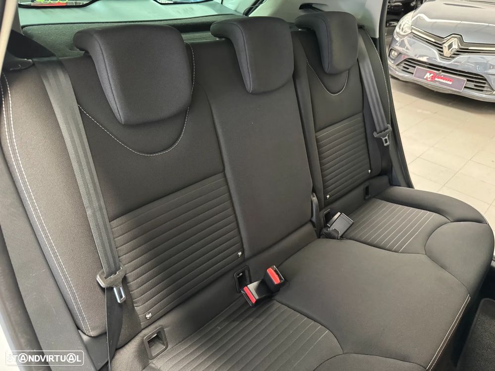 Renault Clio TCe 90 Limited - 22