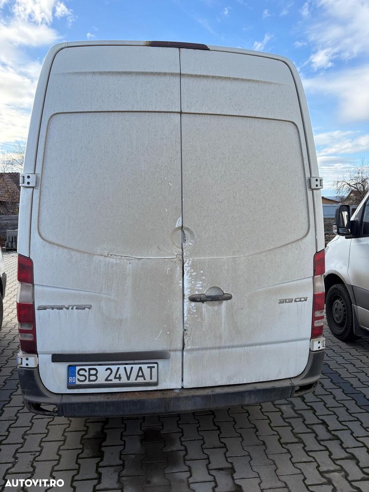 Mercedes-Benz Sprinter 906.231 Sasiu cabina dubla - 25