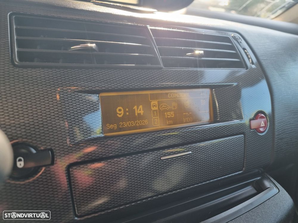 Citroën C4 1.6 HDi VTR Pack Airdream - 22