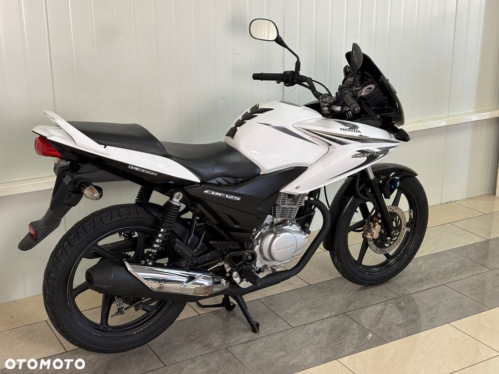Honda CBF - 4