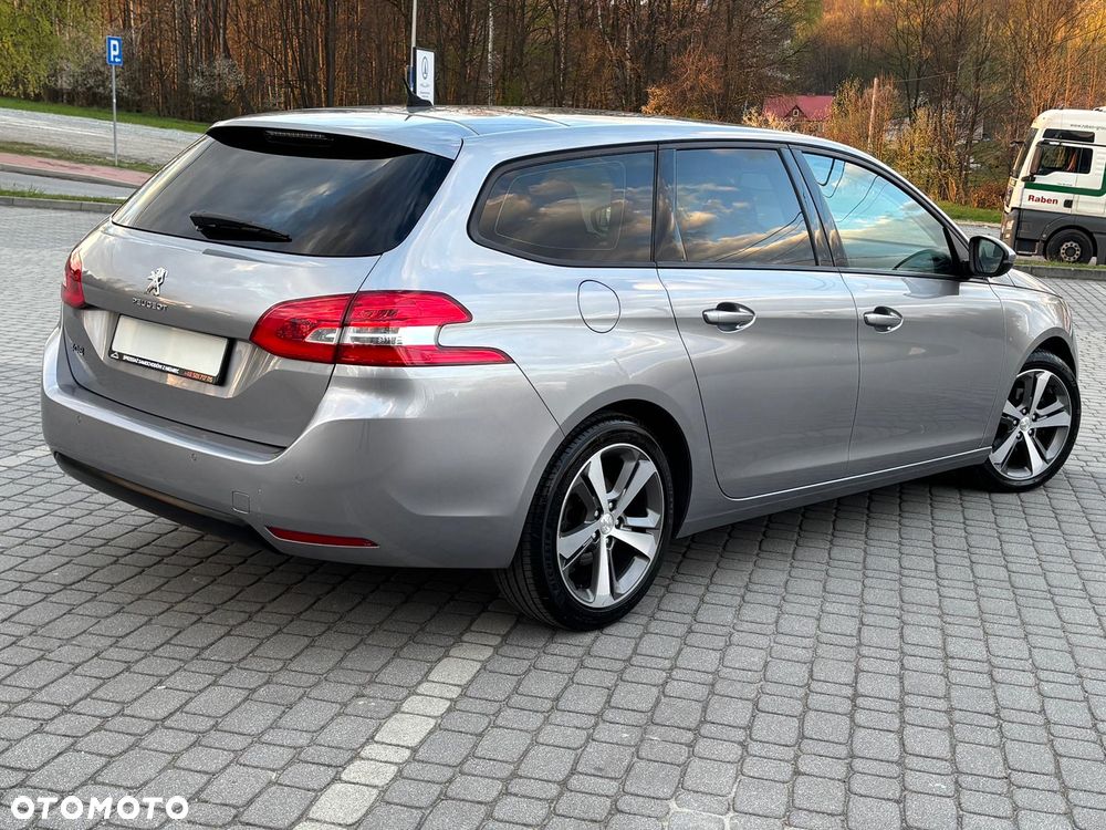 Peugeot 308 e-HDi 115 Stop & Start Allure - 4