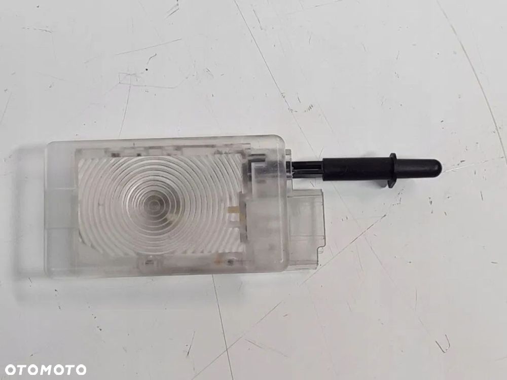 LAMPKA OŚWIETLENIE SCHOWKA BAGAŻNIKA CRUZE - 1