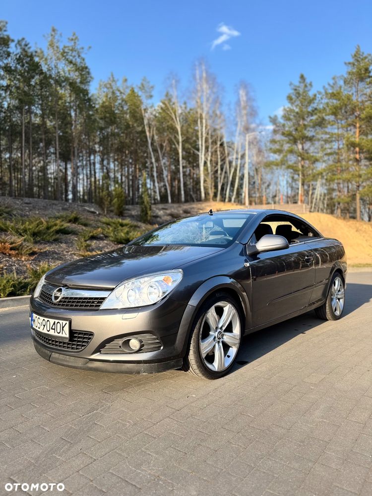 Opel Astra 1.9 CDTI Limited - 10
