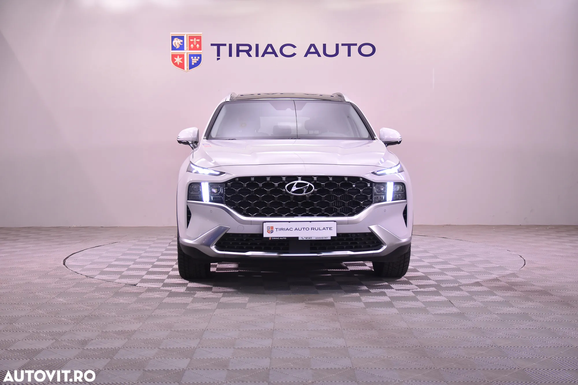 Hyundai Santa Fe - 8