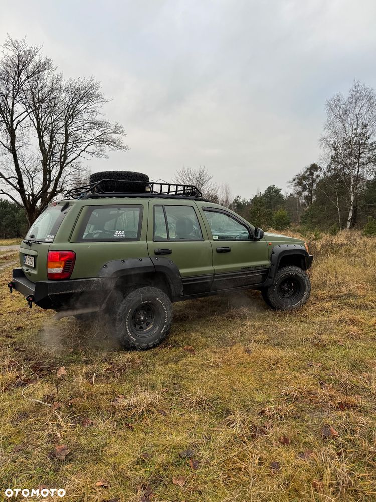 Jeep Grand Cherokee - 4