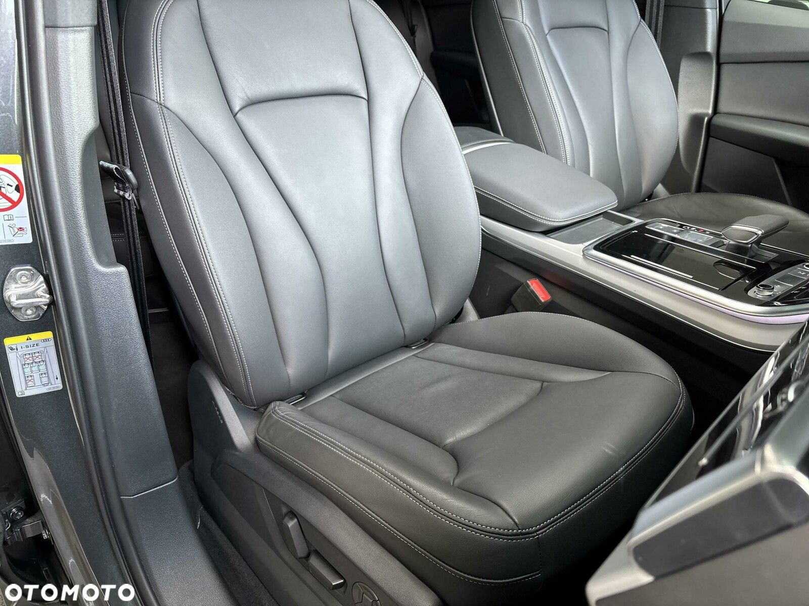 Audi Q7 - 36