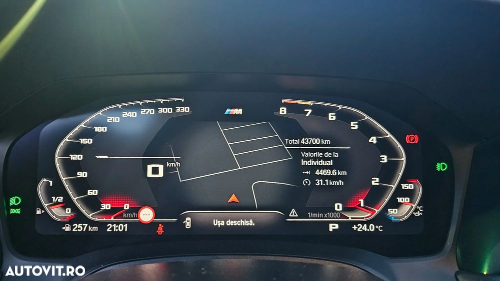 BMW Seria 3 320i xDrive AT - 12