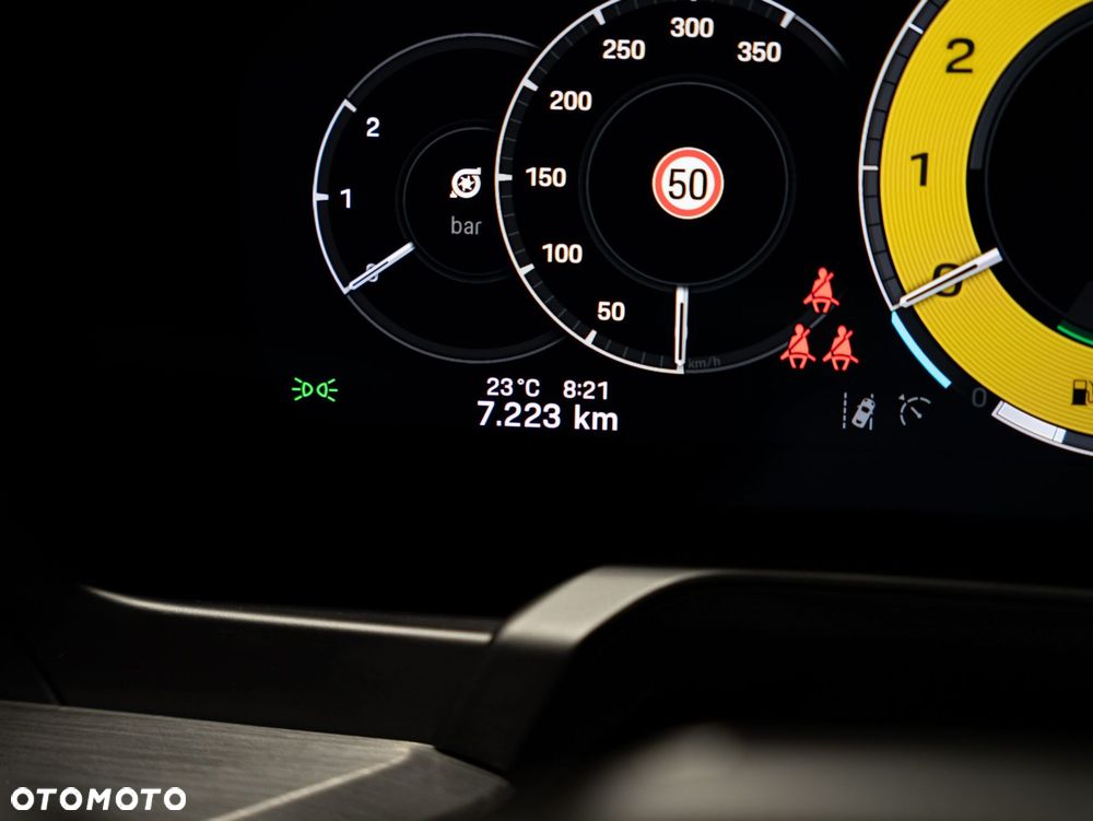 Porsche 911 Carrera T-Hybrid 4 GTS - 32