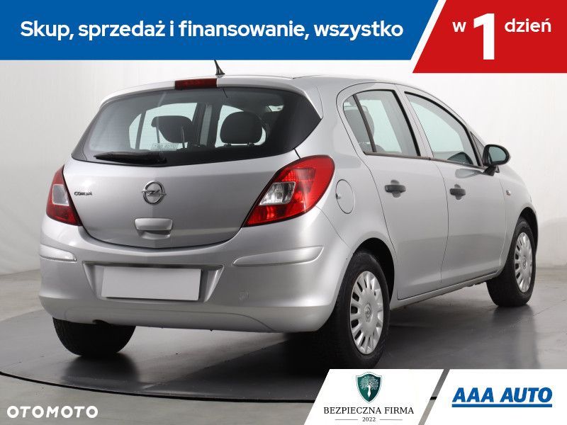 Opel Corsa - 6