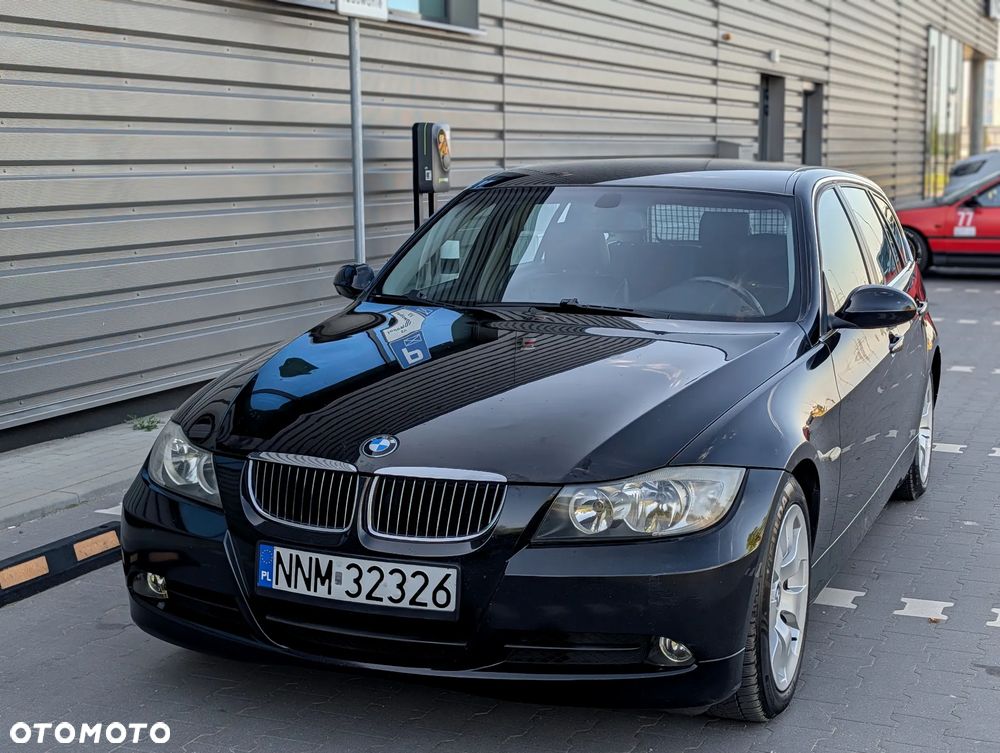 BMW Seria 3 325i Edition Exclusive - 9