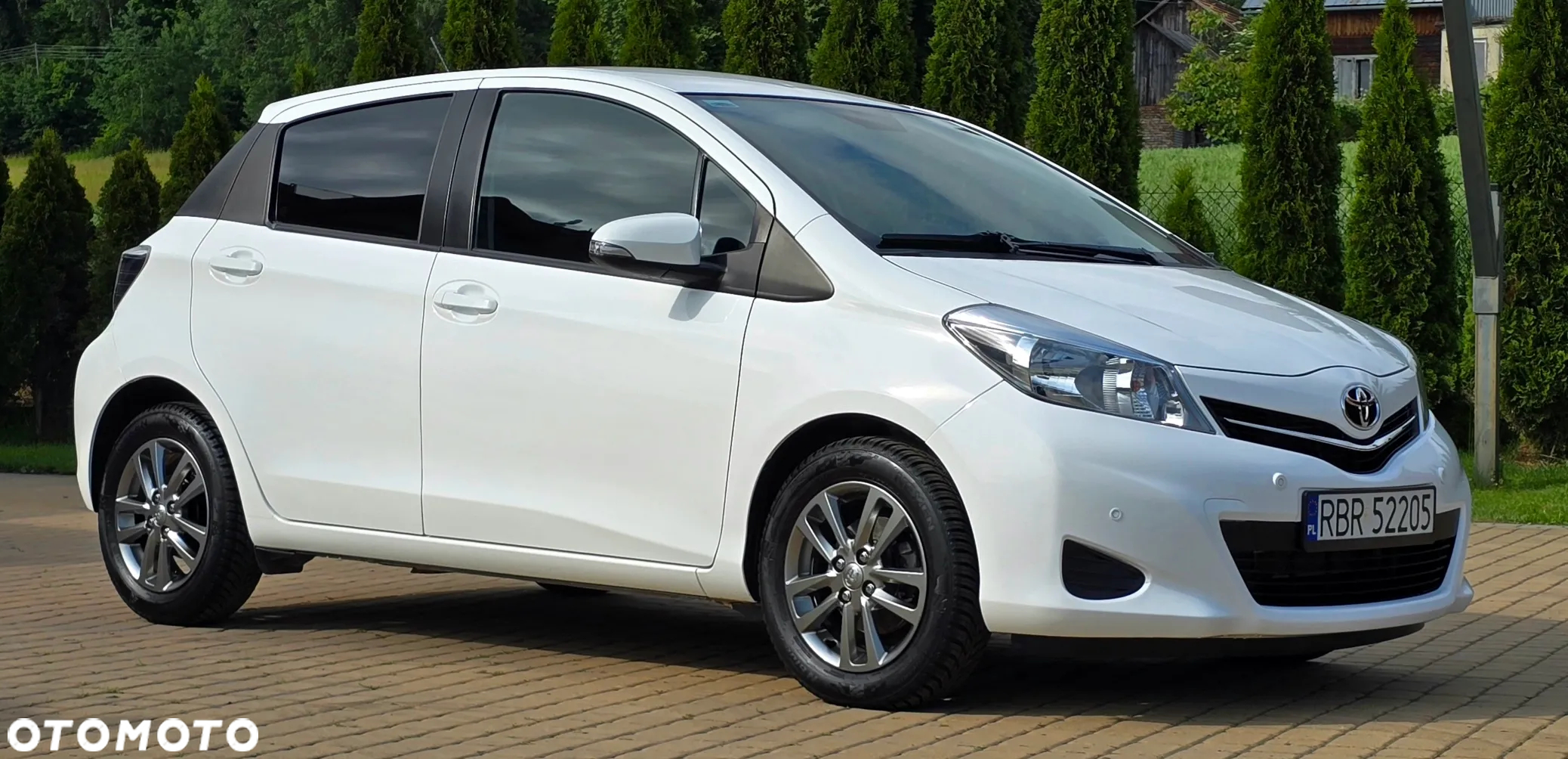 Toyota Yaris - 12