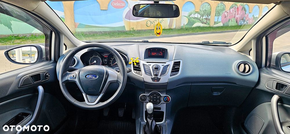 Ford Fiesta 1.25 Ghia - 7