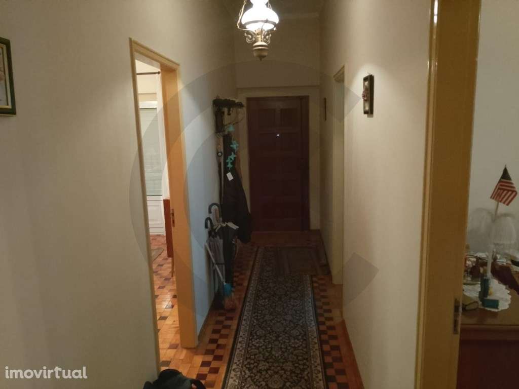 Moradia - Grande imagem: 2/5