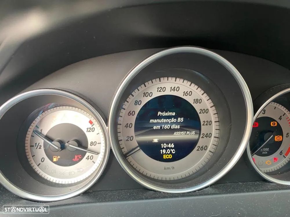 Mercedes-Benz C 220 - 26