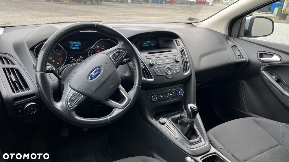 Ford Focus 1.6 Trend - 6