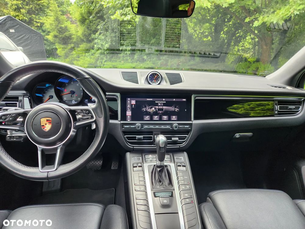 Porsche Macan - 9