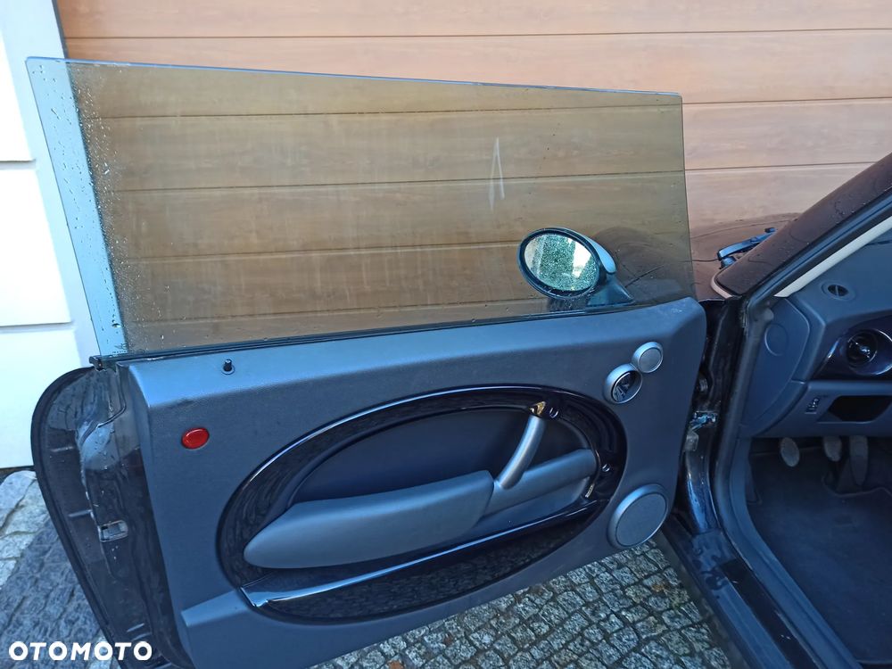 MINI Cooper Seven - 13