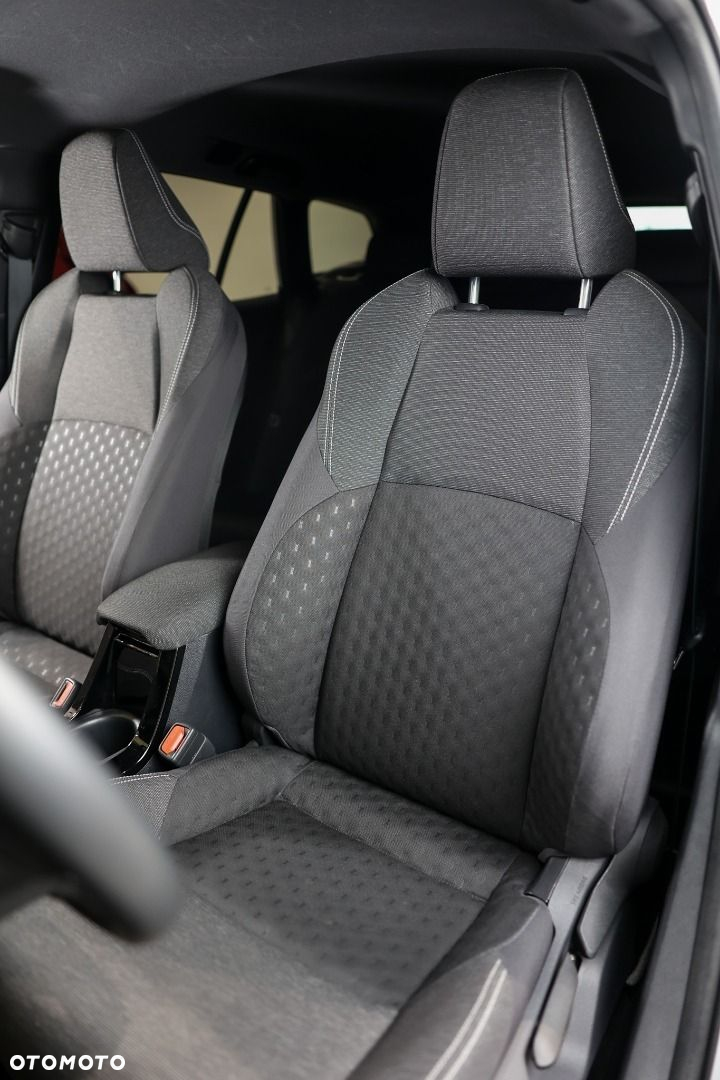 Toyota Corolla - 11