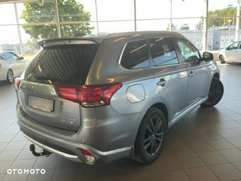 Mitsubishi Outlander Intense + - 39